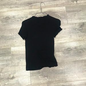 CUTE BLACK TURTLE NECK TEE